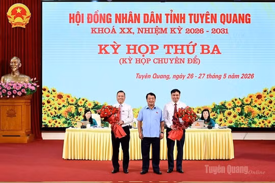 Thủ tướng phê chuẩn kết quả bầu chức vụ Phó Chủ tịch UBND tỉnh Tuyên Quang