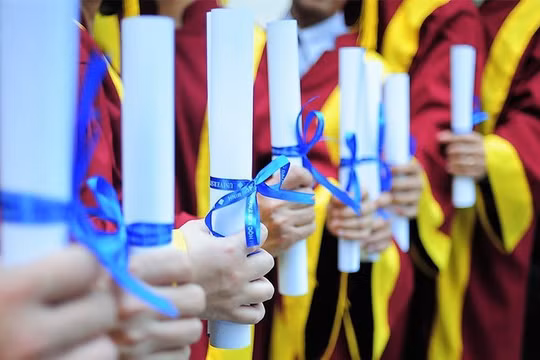 Nghiên cứu sinh tiến sĩ thuộc chương trình trọng điểm quốc gia được hỗ trợ kinh phí nghiên cứu