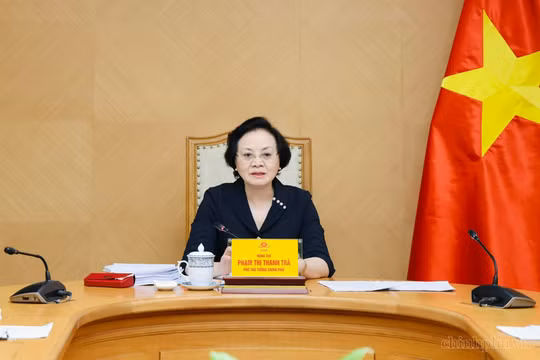 Xây dựng cơ chế liên thông giữa khu vực công và tư để phát hiện, thu hút nhân tài
