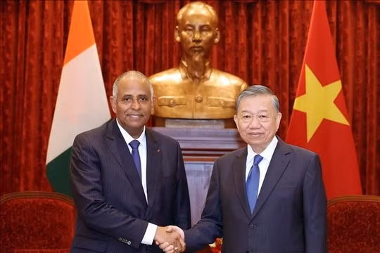 Quốc hội Việt Nam và Quốc hội Bờ Biển Ngà cần sớm thiết lập cơ chế trao đổi thông tin chính sách kinh tế, thương mại, đầu tư