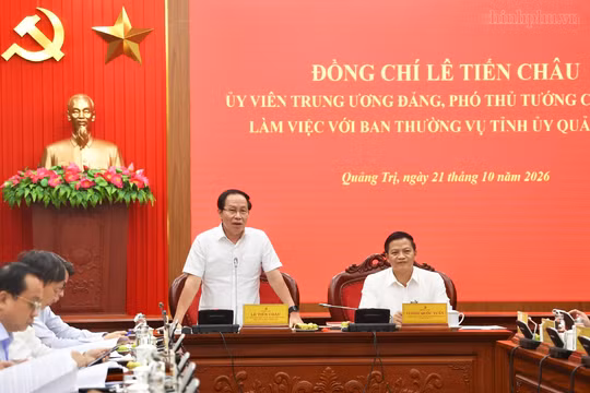 Quảng Trị cần giảm thực chất 50% thời gian thủ tục hành chính, nhân rộng cơ chế 'luồng xanh'