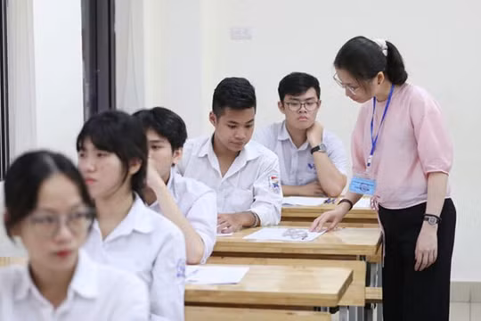 Nghiêm cấm can thiệp, gây sức ép nâng điểm và làm sai lệch kết quả thi cử để lấy thành tích