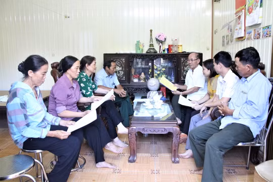 Bộ Nội vụ đề xuất thôn, tổ dân phố không quá 3 người hoạt động không chuyên trách