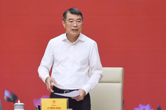 Thủ tướng: Thực hiện đồng bộ, chặt chẽ, hiệu quả công tác cán bộ và quy hoạch cán bộ