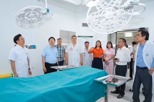 Đến Ninh Bình làm việc, bác sĩ bệnh viện Bạch Mai và Việt Đức được hỗ trợ tới 15,6 triệu đồng/tháng