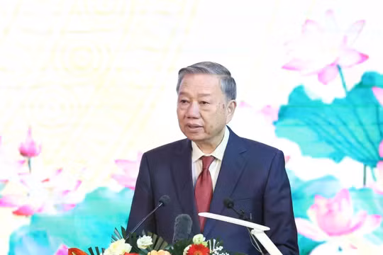 Phát huy tính tiên phong, gương mẫu, tinh thần đổi mới của cán bộ, đảng viên trong kỷ nguyên mới