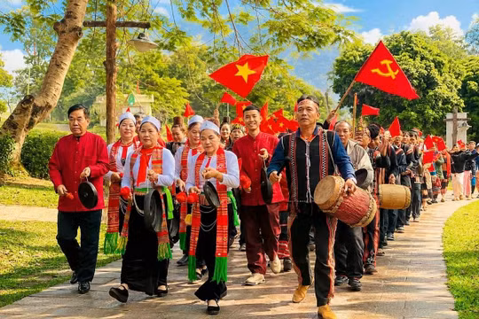 Gắn kết Ngày Văn hóa Việt Nam với Ngày hội Đại đoàn kết toàn dân tộc trong từng cộng đồng, khu dân cư
