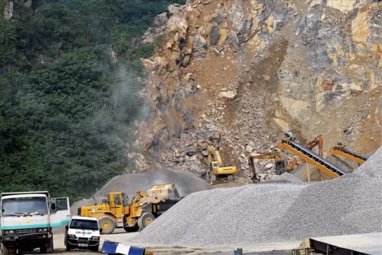 Thanh tra ngay các địa phương thiếu nguồn vật liệu, dồn lực đạt mục tiêu 5.000km cao tốc