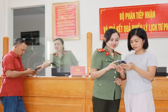 Không yêu cầu cung cấp lại thông tin lý lịch tư pháp đã có trên cơ sở dữ liệu