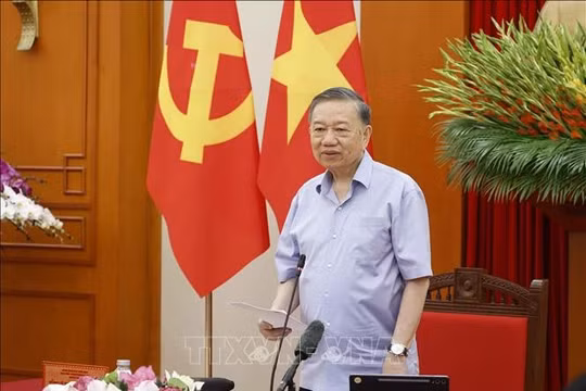 Chuyển mạnh từ tư duy 'quản lý giáo dục' sang 'quản trị phát triển giáo dục'