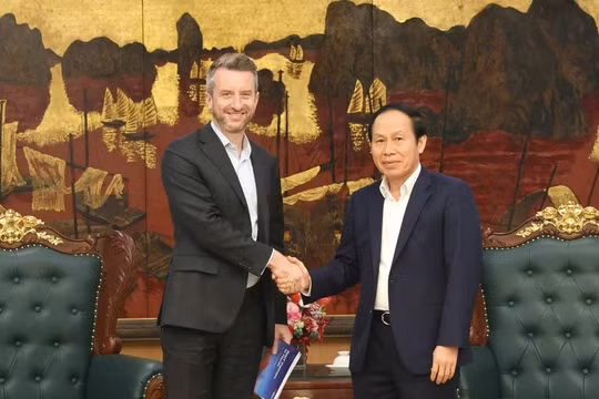 Việt Nam đề nghị Đại học RMIT Melbourne tham vấn chính sách