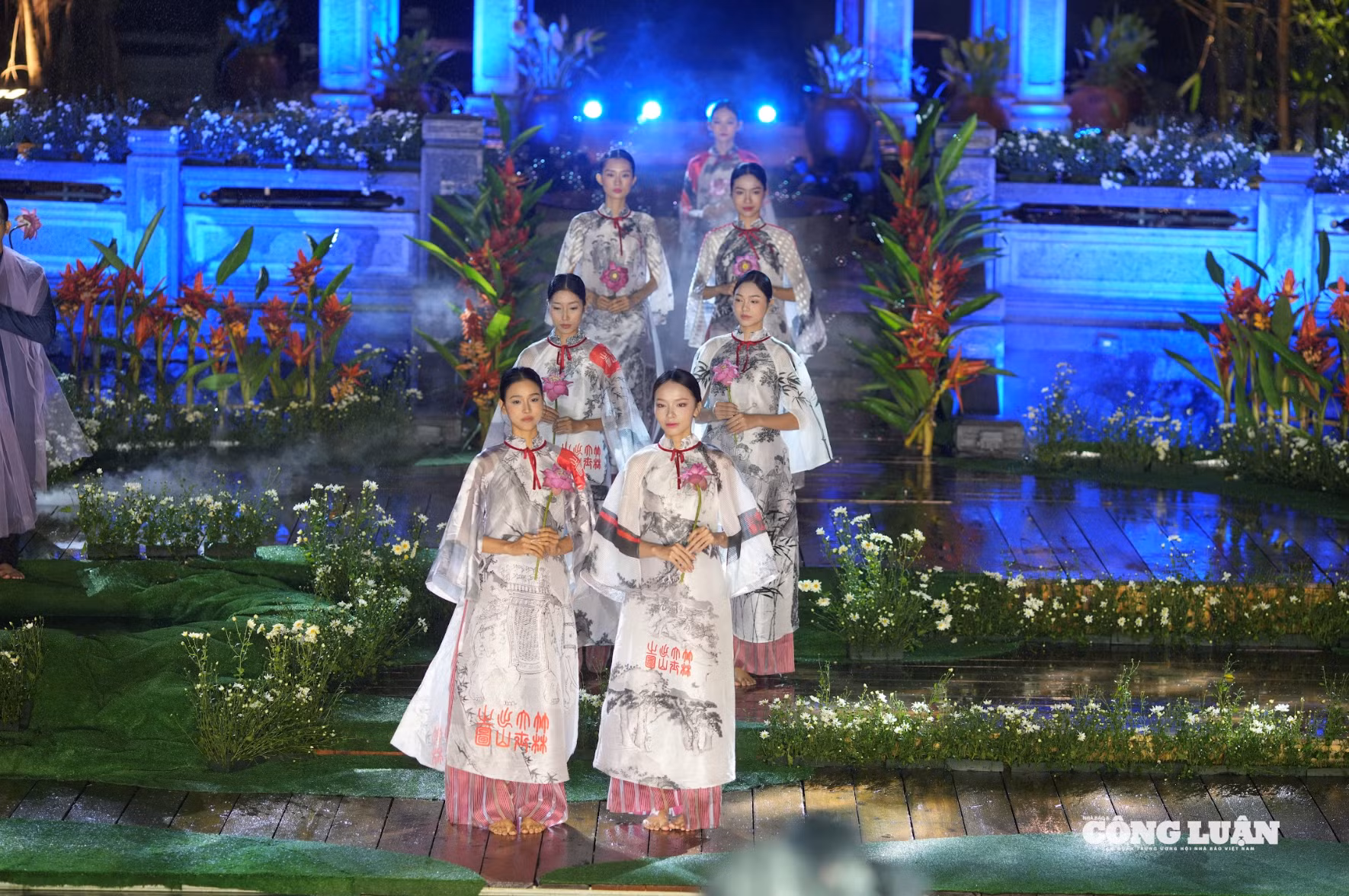 Ảnh màn hình 2025-11-03 lúc 12.46.56