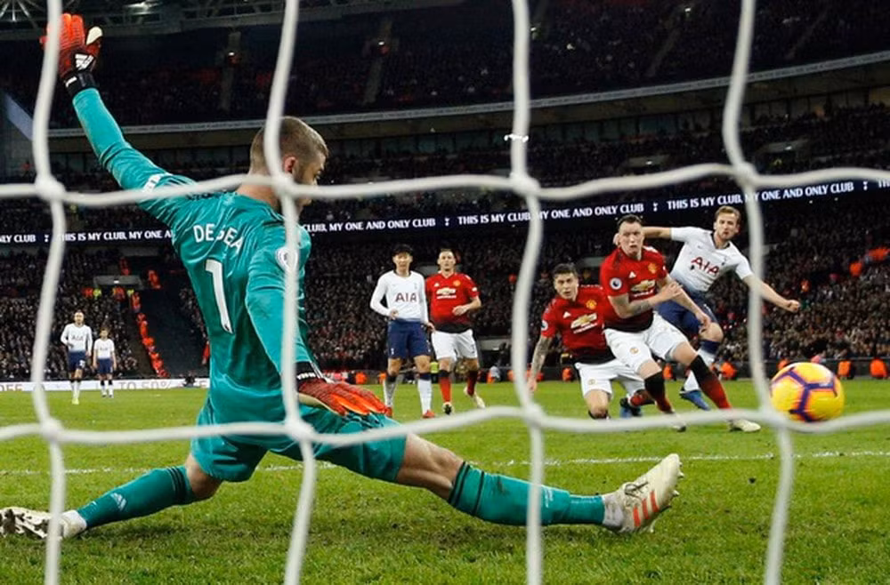 Phong độ đỉnh cao giúp De Gea có được sự tin tưởng tuyệt đối từ CLB