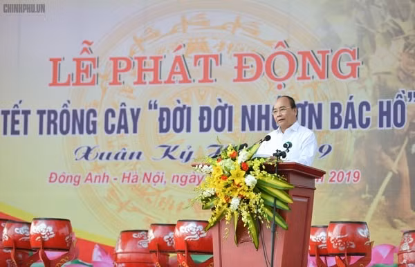 Thủ tướng Nguyễn Xuân Phúc phát biểu tại buổi lễ. Ảnh: VGP