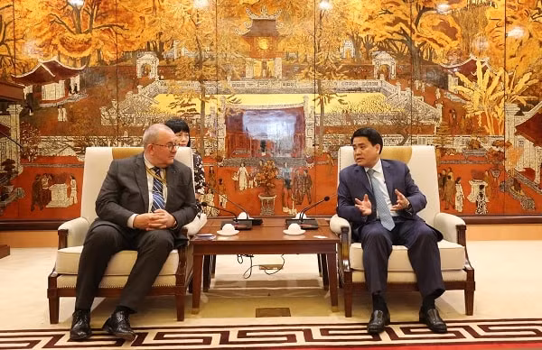 Quang cảnh buổi làm việc. Ảnh: KTĐT
