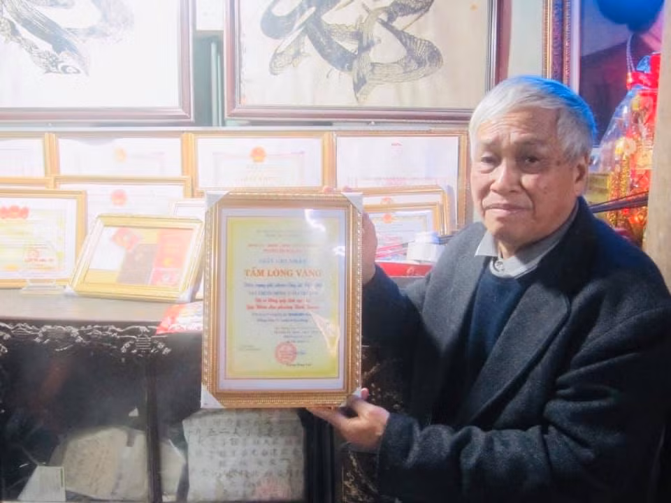 Lương y Lê Đức Đài đã được nhiều cơ quan, đơn vị tặng bằng khen, giấy chứng nhận về công tác từ thiện