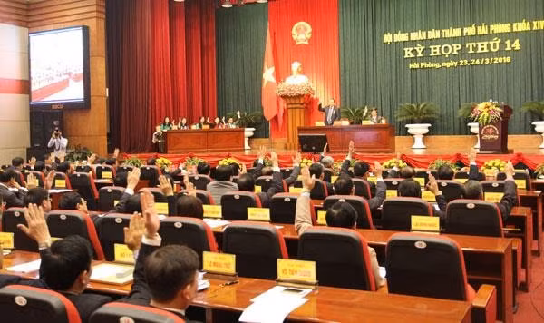 Một kỳ họp của Hội đồng nhân dân thành phố Hải Phòng (ảnh st)