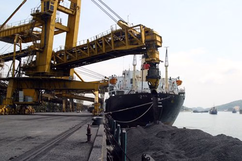 Tập đoàn Công nghiệp Than - Khoáng sản Việt Nam dự kiến nhập khẩu gần 5 triệu tấn than trong năm 2019 (Ảnh minh họa)