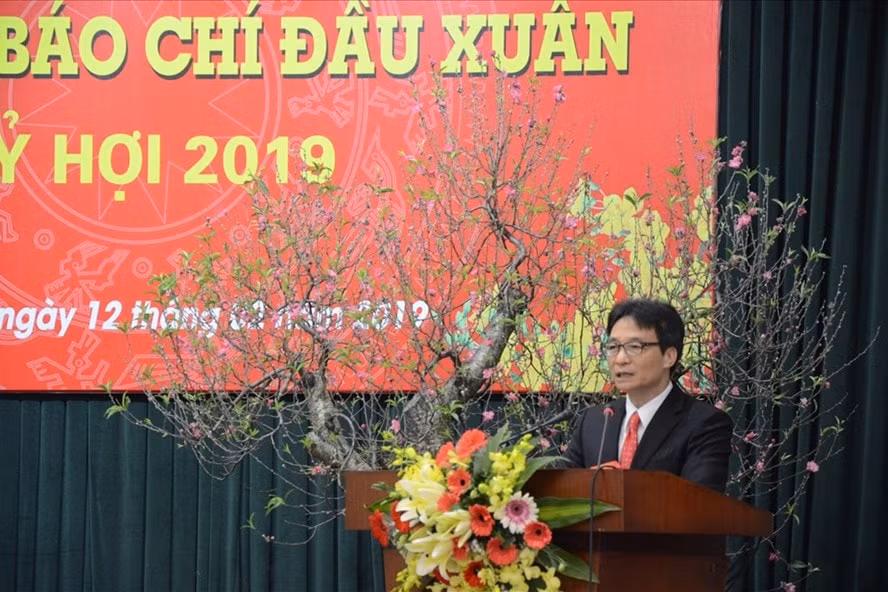 Phó Thủ tướng Vũ Đức Đam phát biểu tại hội nghị. Ảnh: HN