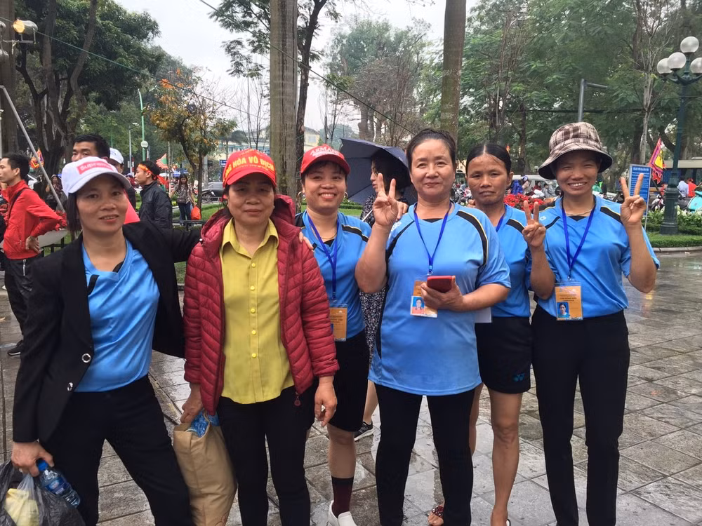 Các thành viên đội nữ quận huyện Chương Mỹ (Ảnh Hồng Nụ)