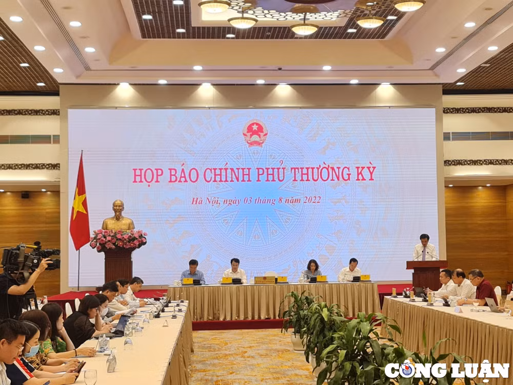 thu truong bo gtvt gia xang dau giam nhung co do tre de gia cuoc van tai giam hinh 1