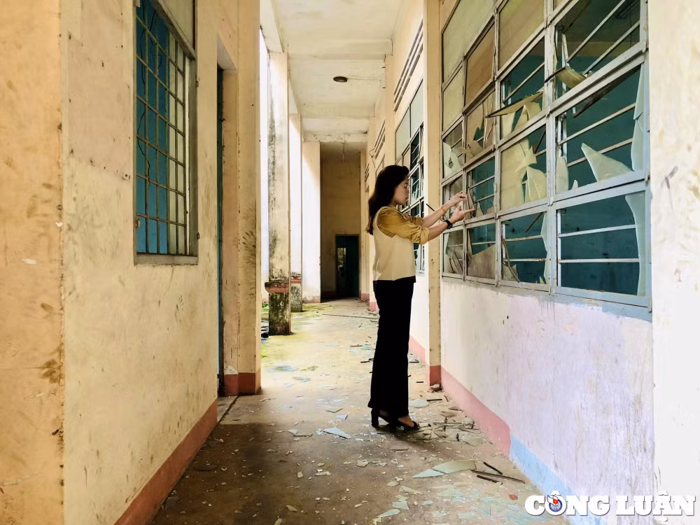 gia lai chi tien ty sua tru so lam viec nhung khong su dung khien cong trinh hu hong xuong cap hinh 2