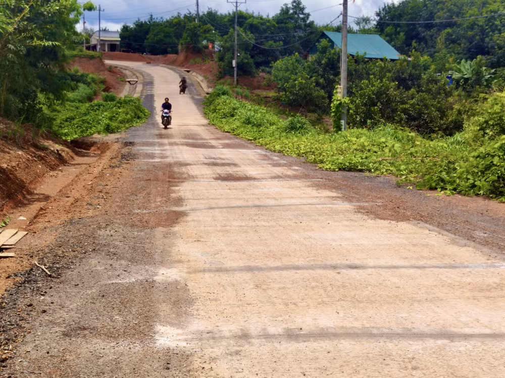 kon tum tuyen duong hon 500 ty dong chua nghiem thu da nut ne chang chit hinh 1