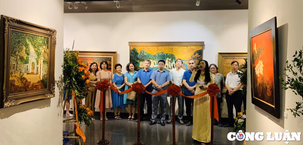 an tuong voi trien lam tranh mien ky uc cua hoa si vu dinh luong hinh 1