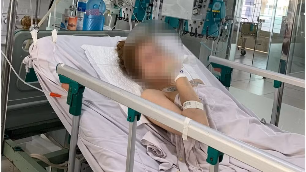 vu 2 trong 8 nguoi tu vong sau cuoc nhau nhom uong 5 lit ruou pha nuoc ngot hinh 1