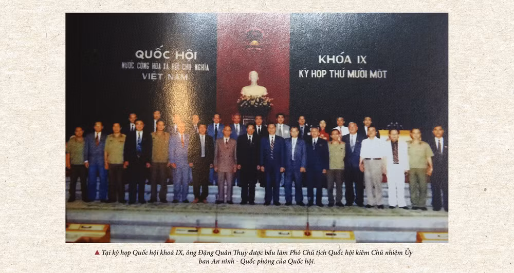 ky i cach mang truong hoc lon hinh 3