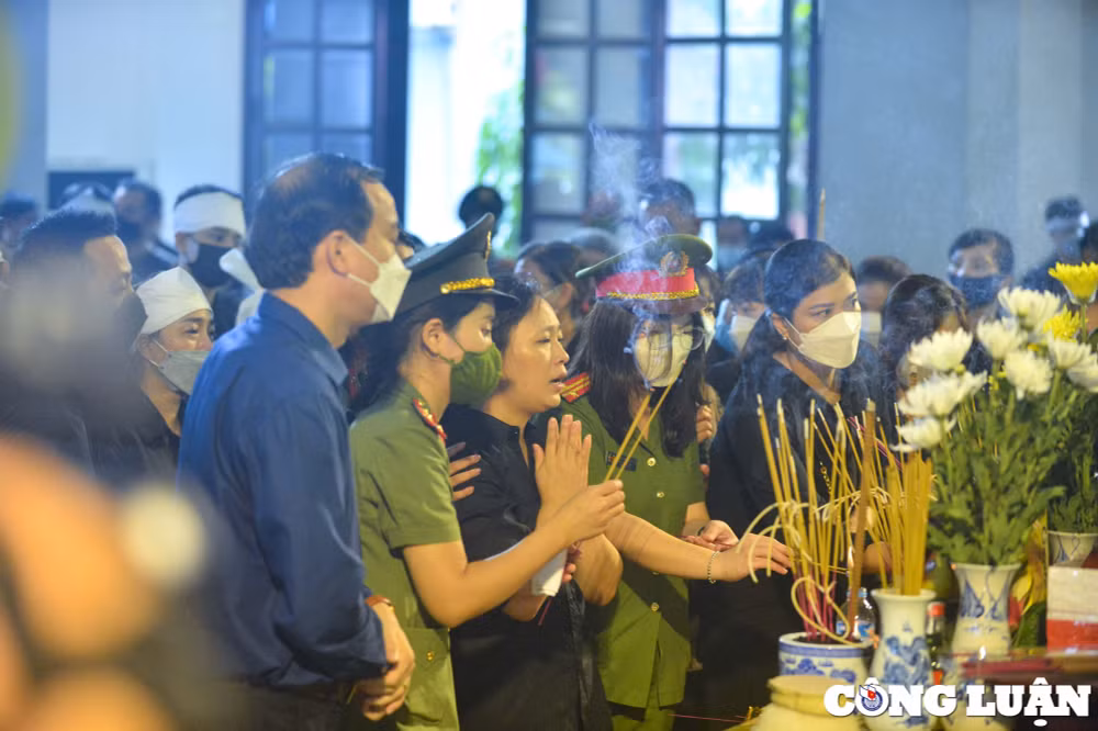 hinh anh xuc dong tai le tang 3 liet si canh sat phong chay chua chay hy sinh hinh 14