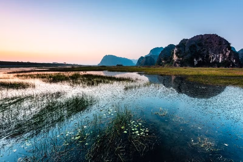 kham pha van long vinh khong song o ninh binh hinh 3
