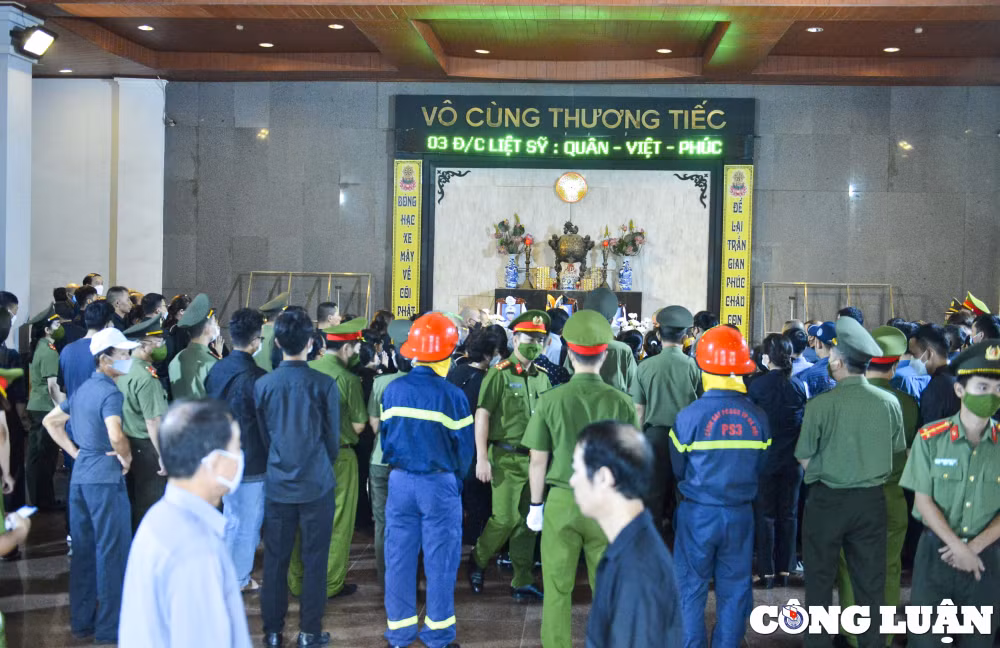 hinh anh xuc dong tai le tang 3 liet si canh sat phong chay chua chay hy sinh hinh 2