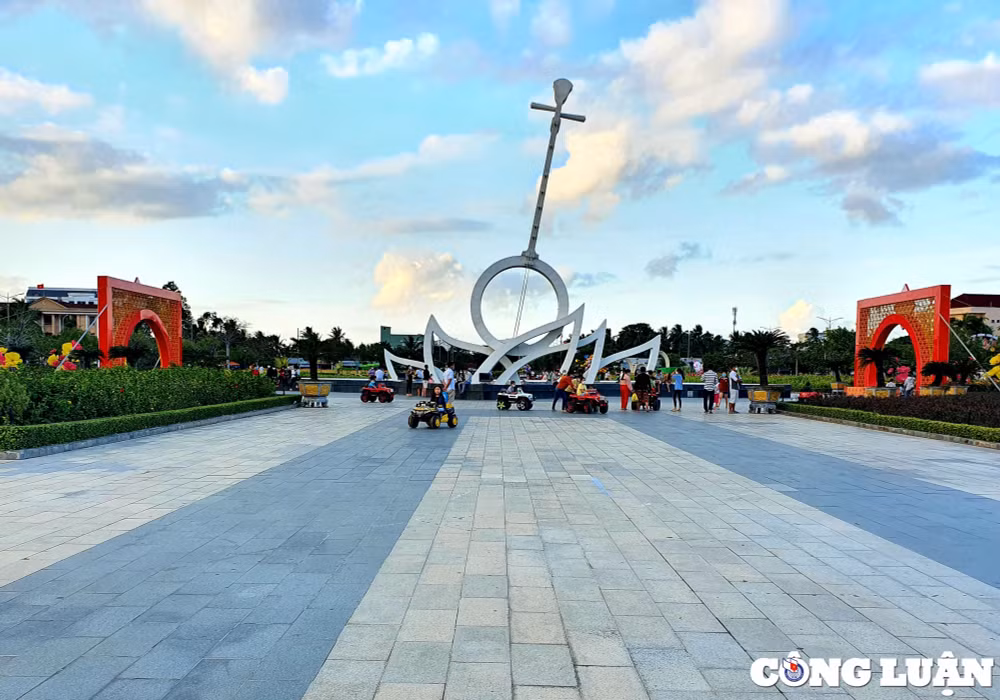nhieu hoat dong tai ngay hoi van hoa du lich bac lieu va le hoi da co hoai lang nam 2022 hinh 2