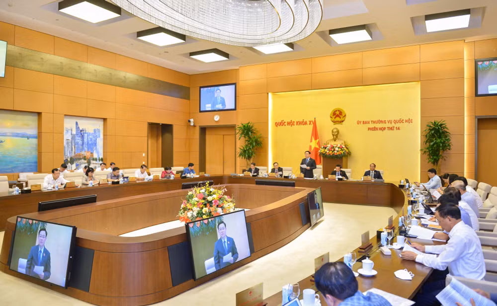 phien hop thu 14 se xem xet quyet dinh 2 nhom van de doi voi 7 noi dung trong tam hinh 2