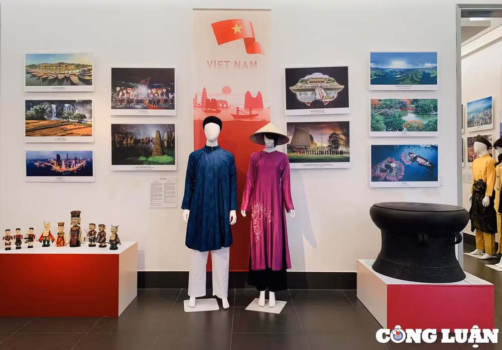 an tuong voi trang phuc tai trien lam sac mau van hoa asean hinh 2