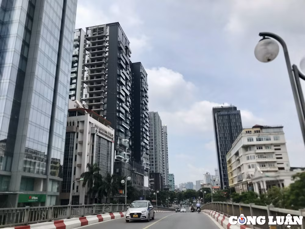ha noi nhieu tuyen duong ngay cang bi bach ngop tho vi chung cu hinh 1