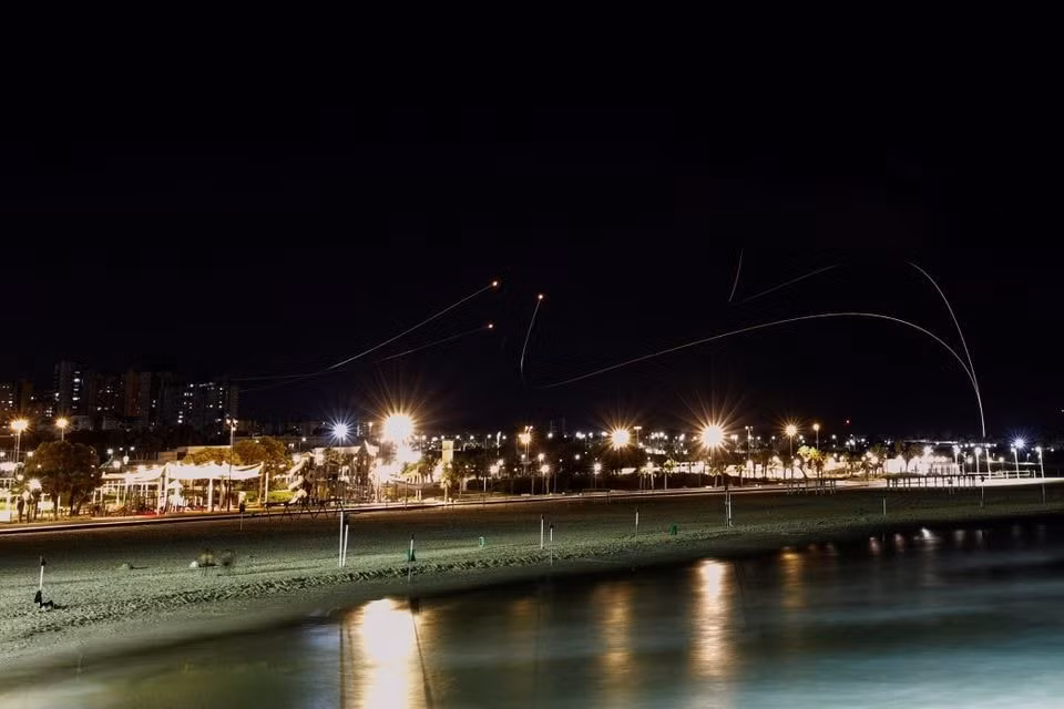 israel va cac chien binh o dai gaza tuyen bo dinh chien hinh 3