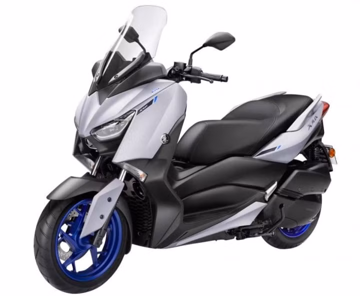 yamaha x max 250 2022 ra mat tai malaysia gia ban gan 120 trieu dong hinh 1