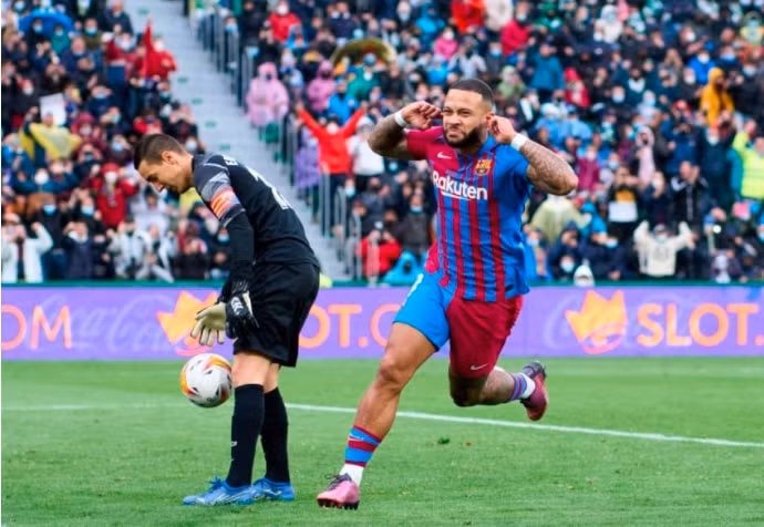 ferran torres toa sang barca loi nguoc dong danh bai elche hinh 2