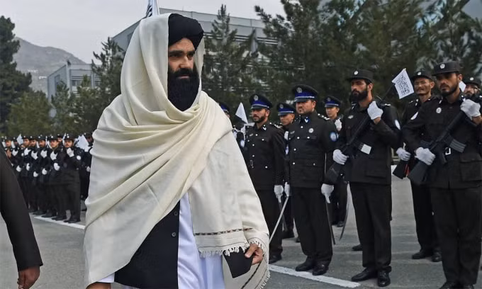 thu linh taliban bi my truy na xuat hien truoc cong chung hinh 1