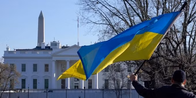 nguoi nga va ukraine den mexico mua o to gia re de di sang my xin ti nan hinh 1