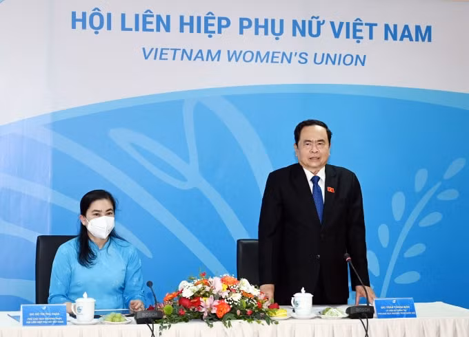 tao moi dieu kien thuan loi de hoat dong cua hoi phu nu cac cap ngay cang phat trien thuc chat hinh 1