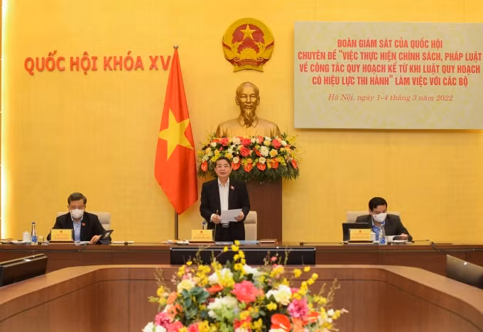 doan giam sat cua quoc hoi ve cong tac quy hoach lam viec voi bo tai nguyen va moi truong hinh 1