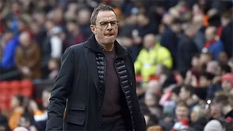 man utd tim huan luyen vien thay the rangnick hinh 1
