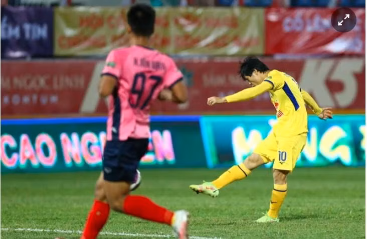 hagl chia voi hong linh ha tinh hai phong len ngoi dau vlegue 2022 hinh 2