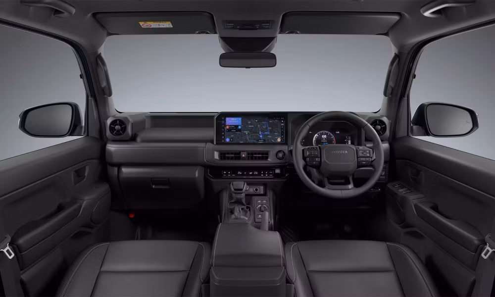 Thiết kế khoang lái Toyota Land Cruiser FJ 2026 tại thị trường Thái Lan - Ảnh: Toyota