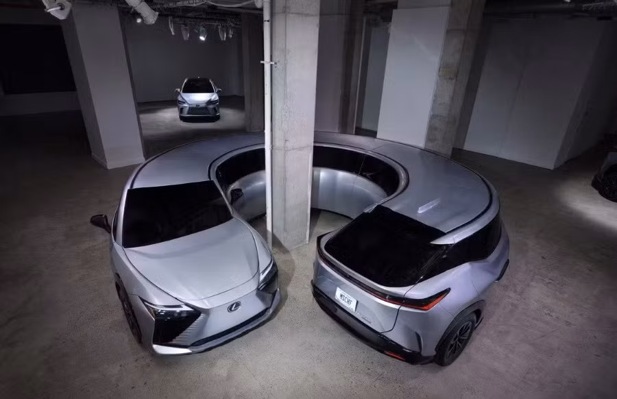 Lexus biến hai mẫu SUV điện hóa trở thành tác phẩm nghệ thuật độc bản