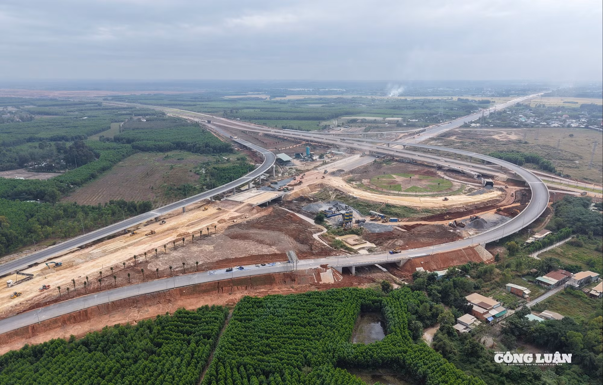 cao tốc biên hòa vũng tàu nút sân bay