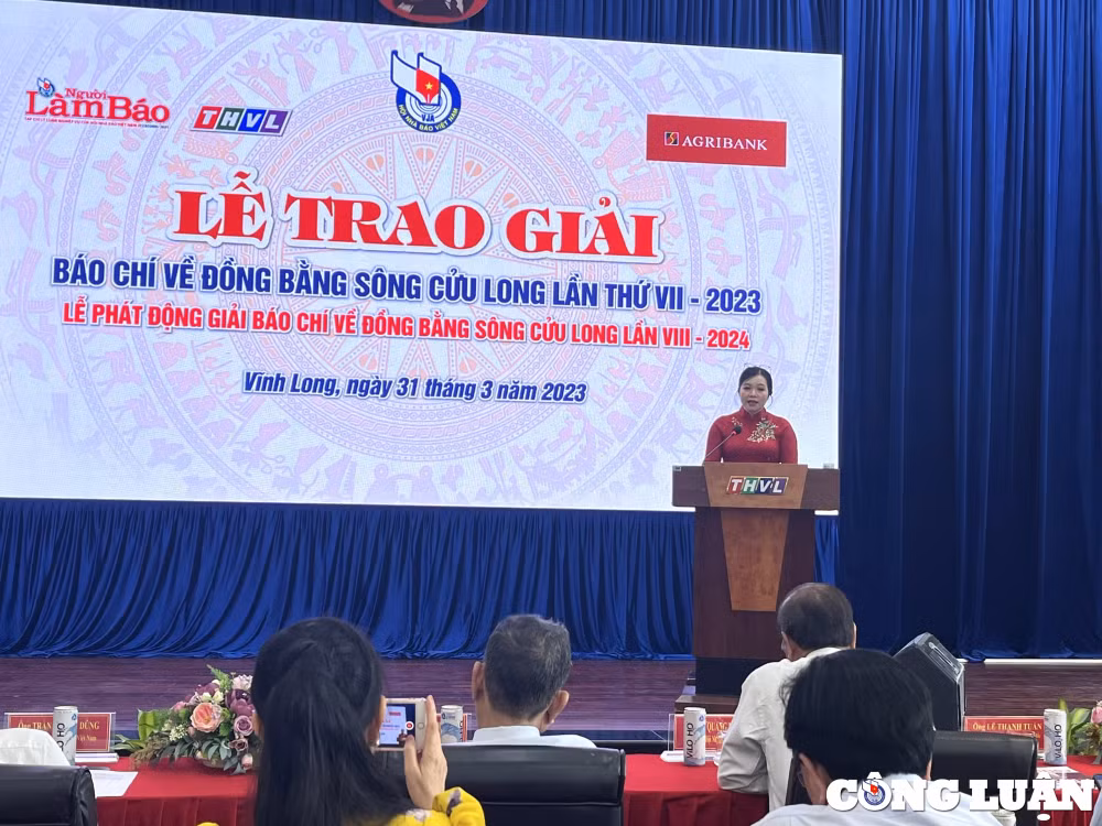 22 tac pham nhan giai bao chi dong bang song cuu long lan thu vii hinh 1